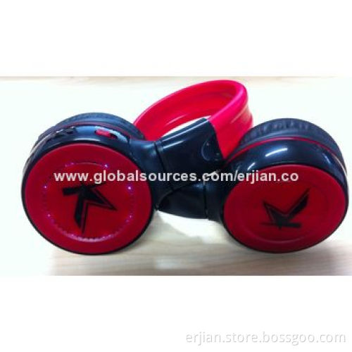 Newest Stereo Headband Earphone for iPod/iPhone/iPad, Supports Bluetooth/MicroSD Card/FM Radio